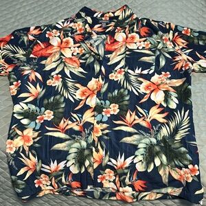 Men’s van heusen button down